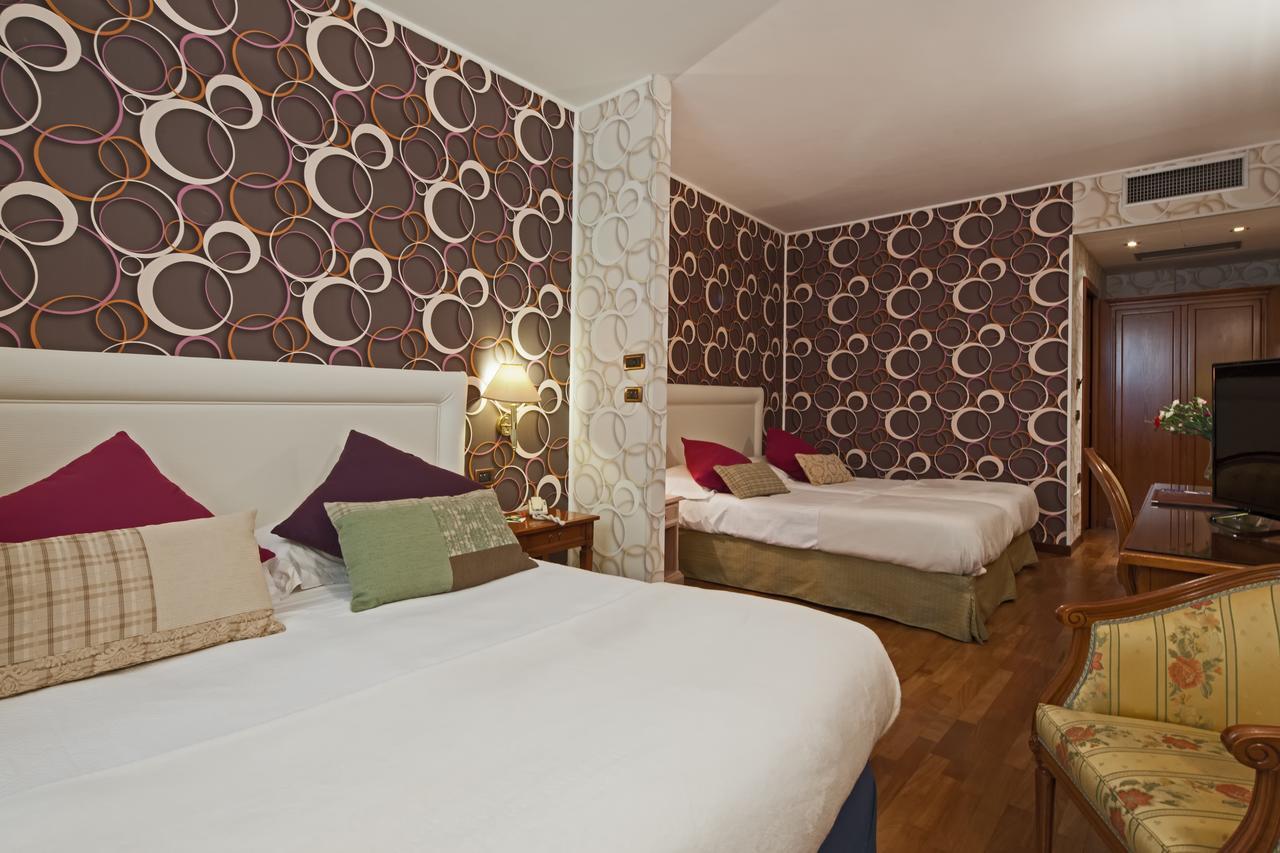 Hotel Palazzo Lovera Cuneo Exterior photo